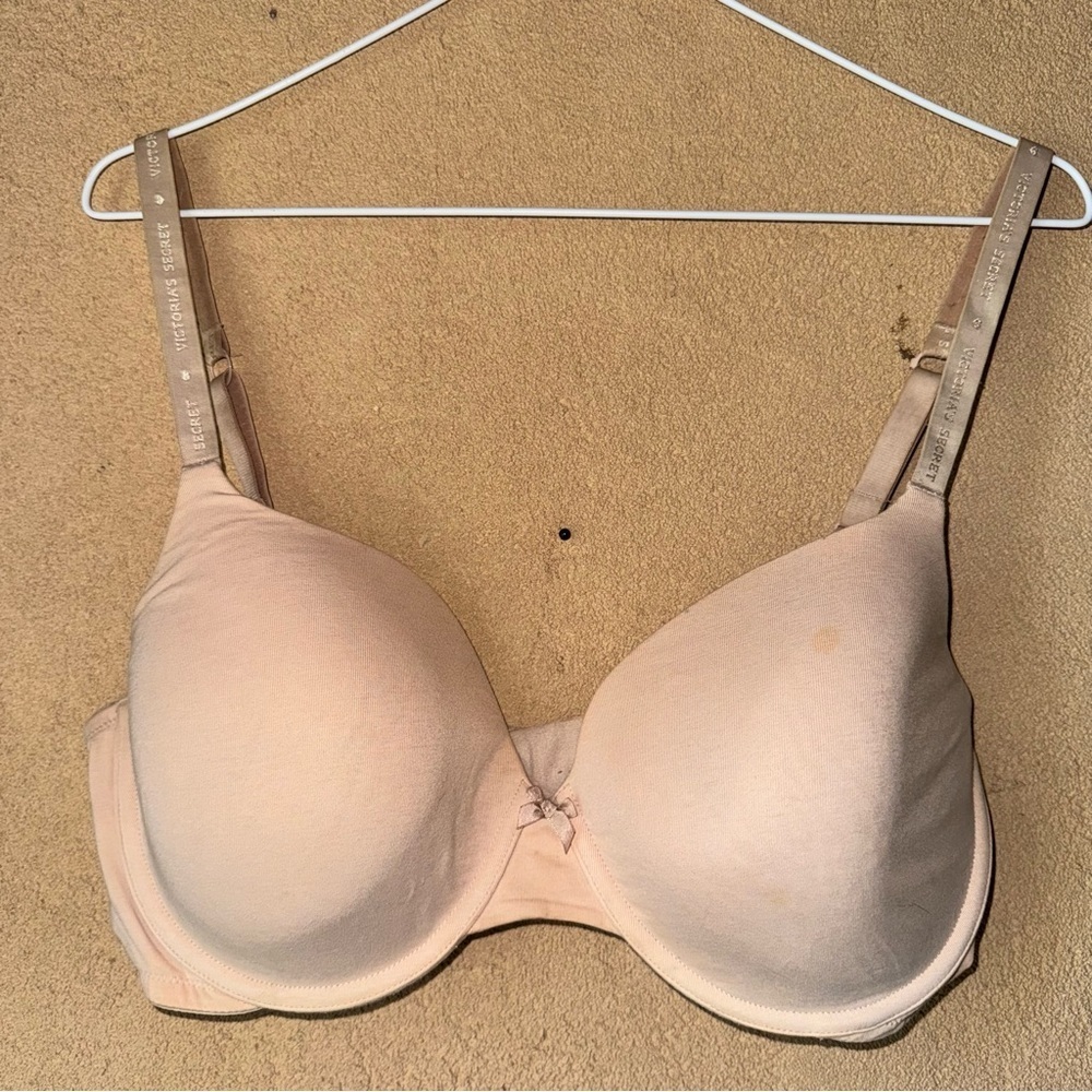 Victoria's Secret Tan Full-Coverage Bra with Adjustable Straps